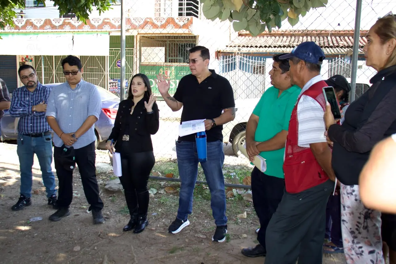 inspeccionan-predio-del-dm-6-ante-presunto-avasallamiento