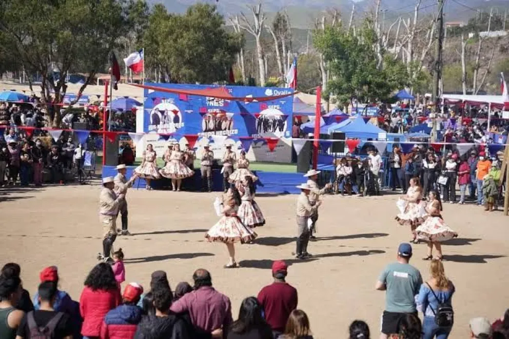 los-penones,-el-corazon-de-las-fiestas-patrias-ovallinas