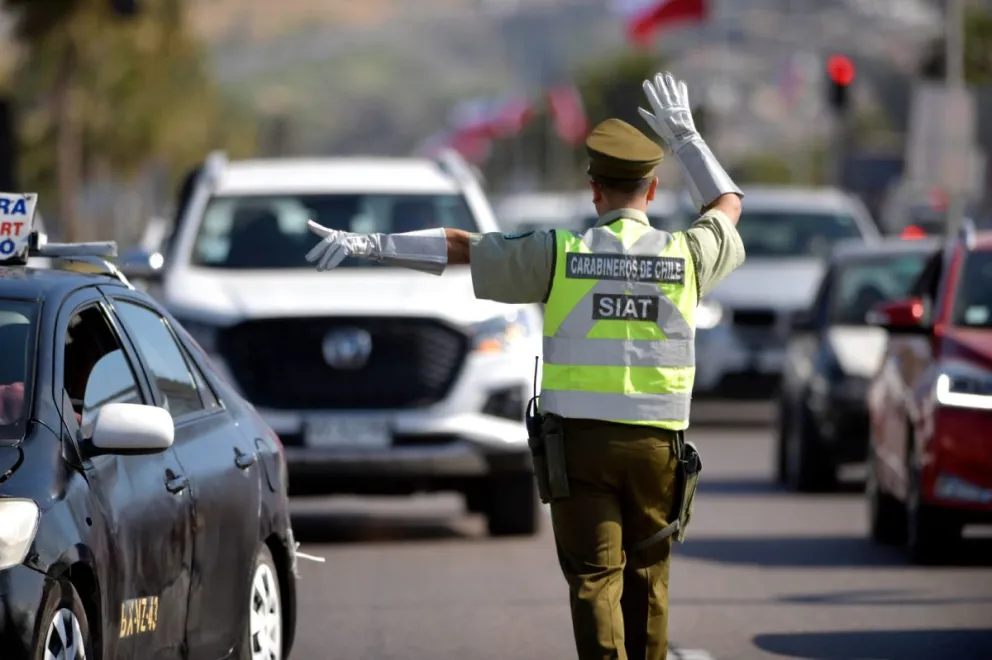 carabineros-refuerza-controles-en-las-rutas-ante-el-aumento-de-viajes-por-el-18