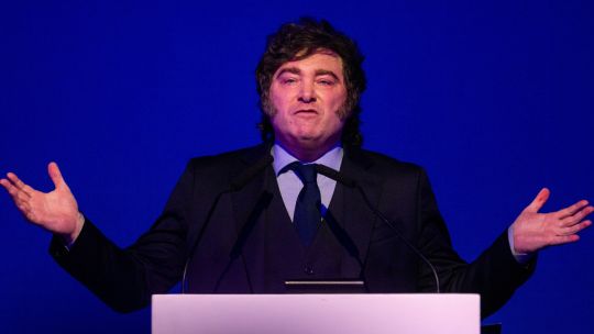 milei’s-strong-peso-is-holding-back-argentina’s-economic-growth