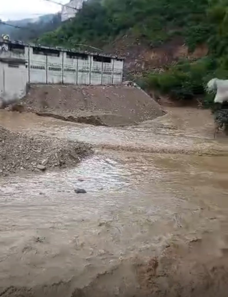 se-desborda-rio-san-pedro-en-turmerito,-la-manana-de-este-#17sep