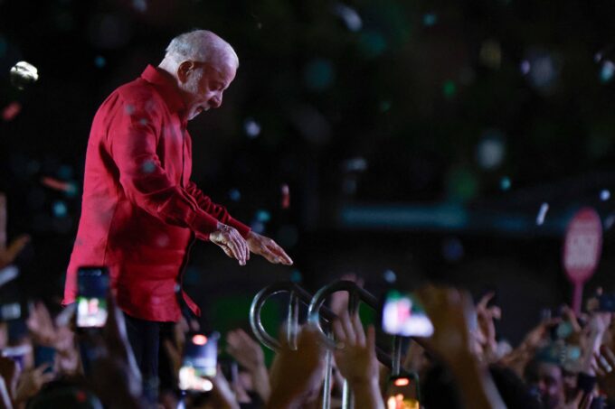 pacote-de-lula-em-ano-eleitoral-ja-mobiliza-quase-r$-200-bilhoes-em-bondades