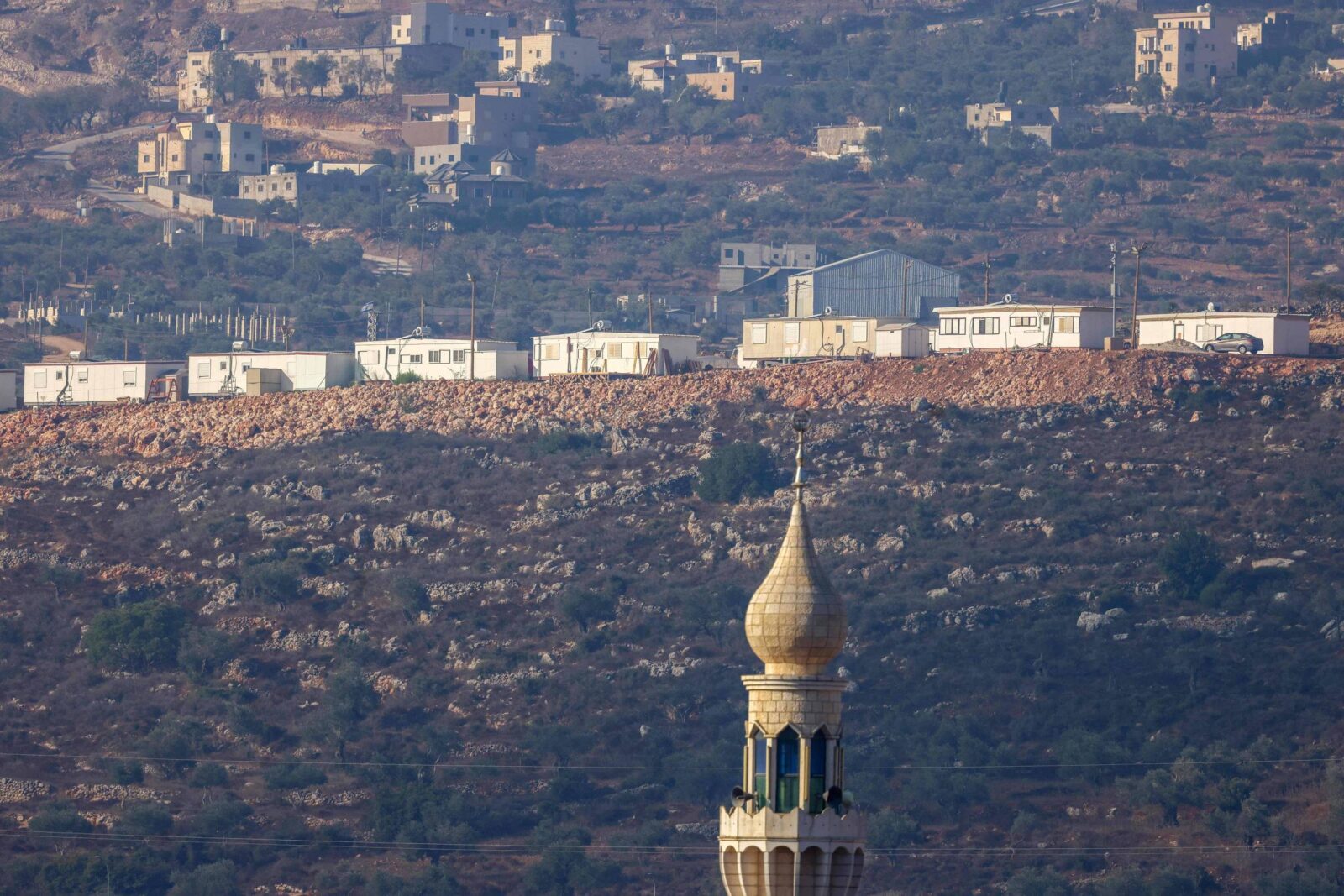 apesar-de-sancoes,-israel-avanca-com-expansao-de-assentamentos-na-cisjordania