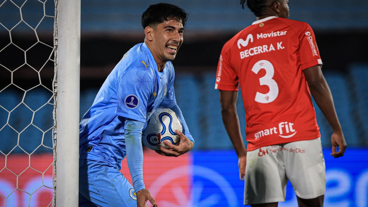 sal-en-el-vestuario,-drone-y-mas:-la-chicana-de-montevideo-city-torque-a-cienciano-en-la-que-recordaron-como-“le-mojaron-la-oreja”-en-el-partido-en-cusco