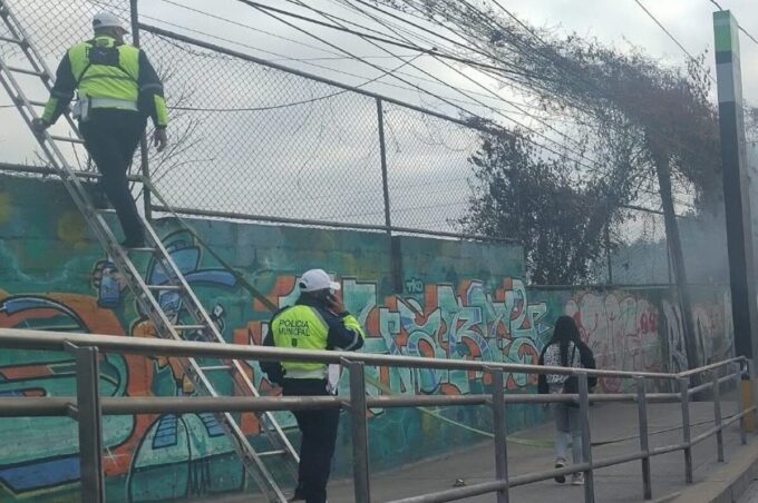 incendio-de-basurero-clandestino-en-el-puente-el-incienso-complica-el-transito-en-distintos-sectores