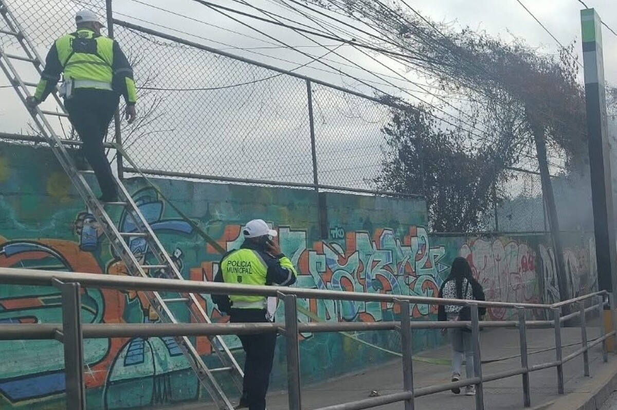 incendio-de-basurero-clandestino-en-el-puente-el-incienso-complica-el-transito-en-distintos-sectores
