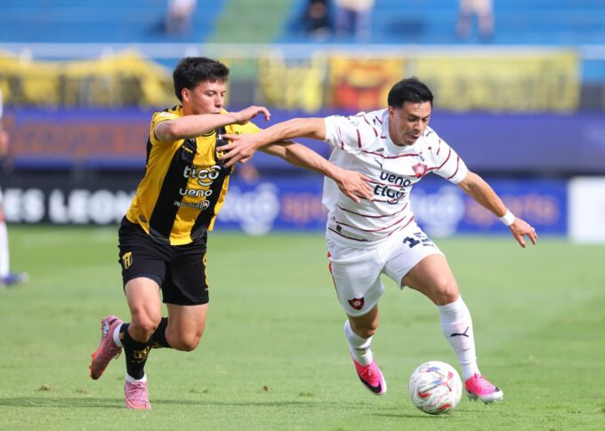 blas-riveros,-otra-vez-fuera-de-las-canchas