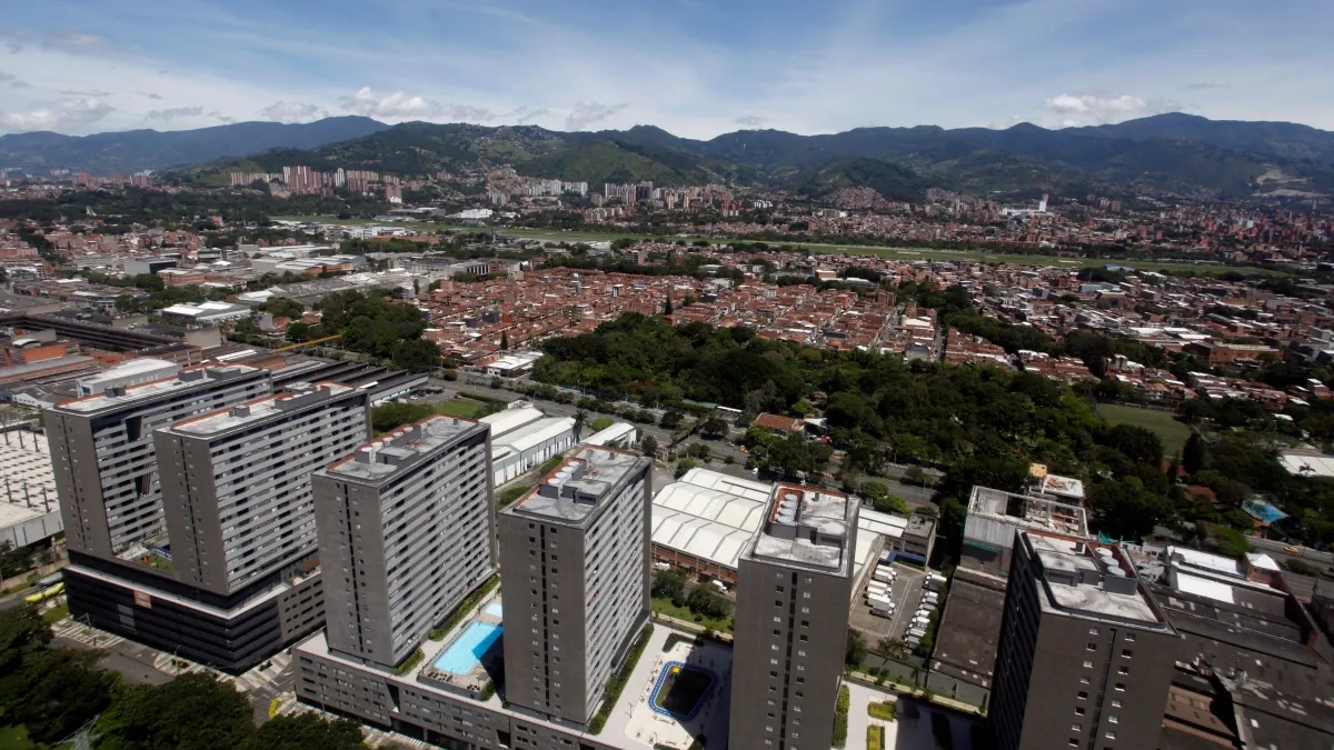 ¿por-que-comprar-vivienda-en-antioquia-ya-no-depende-solo-del-precio?-esto-es-lo-que-estan-buscando-ahora-los-compradores