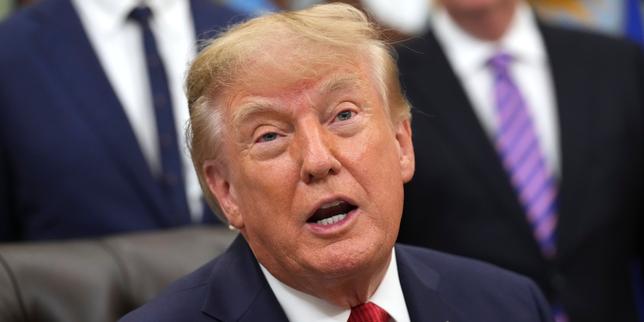 guerre-en-ukraine :-donald-trump-signe-la-loi-graham,-permettant-de-nouvelles-sanctions-contre-la-russie