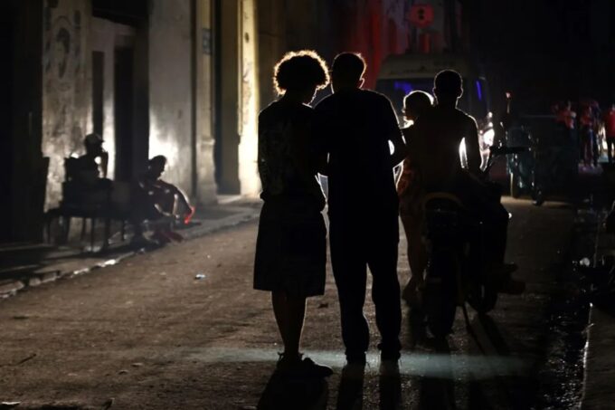 cuba-registra-octavo-apagon-en-lo-que-va-de-2026-tras-una-averia-en-las-lineas-de-transmision