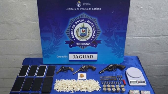 investigacion-por-venta-de-drogas-en-mercedes-culmino-con-13-personas-condenadas,-entre-ellas-cuatro-adolescentes