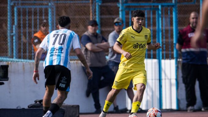 cerro-vs-penarol-en-vivo-por-el-torneo-clausura:-el-villero-arranca-mejor-el-segundo-tiempo-en-el-troccoli