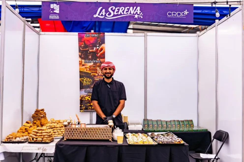 pabellon-regional-de-la-pampilla-reune-sabores,-artesania-y-tradiciones-de-las-15-comunas