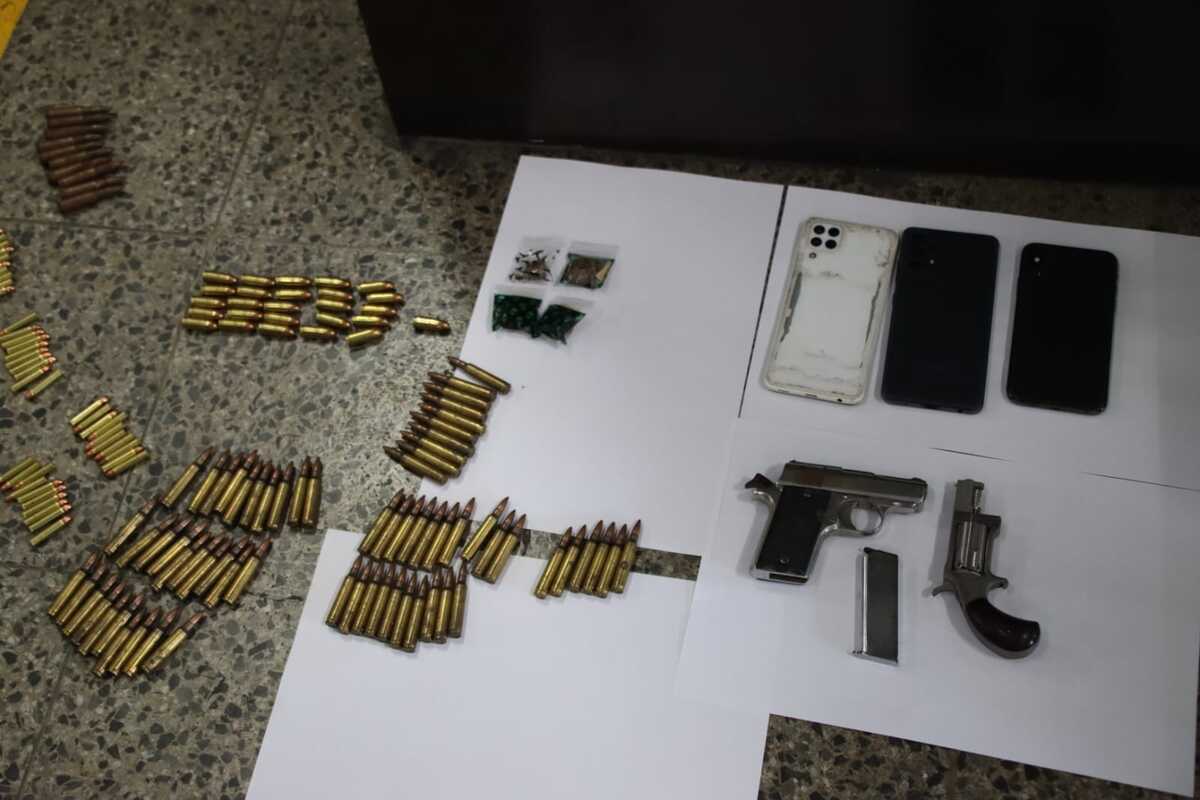 menor-de-17-anos,-senalado-de-pertenecer-a-la-mara-18,-es-sorprendido-con-armas-y-municiones-en-villa-nueva
