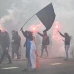a-la haye,-des-saluts-hitleriens-et-des-slogans-antisemites-lors-d’une-marche-d’extreme-droite-interdite