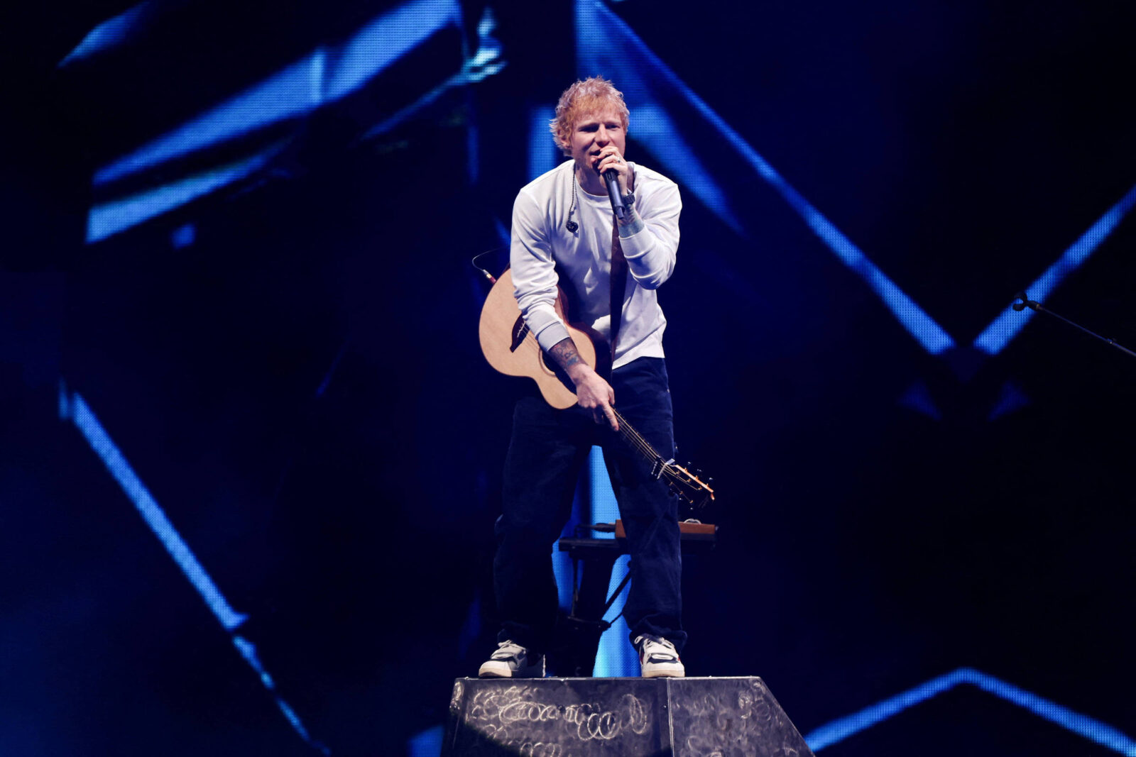 apos-polemicas,-ed-sheeran-diz-que-o-que-acontece-em-gaza-e-‘catastrofico’