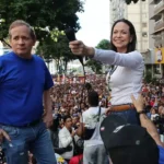inhabilitaciones-politicas:-otra-papa-caliente-en-la-mesa-de-dialogo