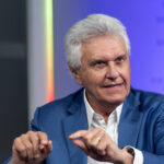 com-dificuldade-nas-pesquisas,-caiado-e-aconselhado-a-se-voltar-mais-para-goias