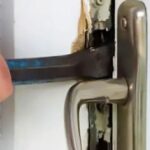 mulher-chega-em-casa,-encontra-porta-arrombada-e-descobre-furto-de-varios-objetos-em-ivaipora
