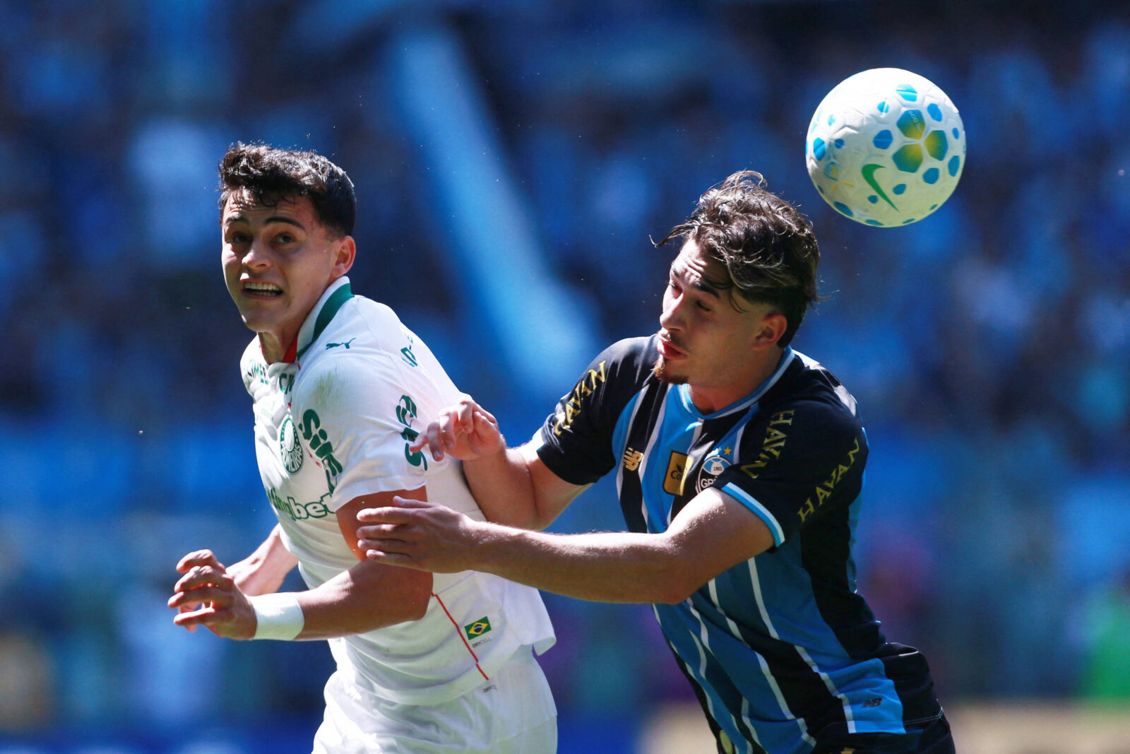 palmeiras-perde-gols-e-fica-no-zero-com-o-gremio-em-porto-alegre