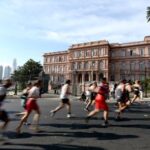 kenyan-runner-chumba-wins-buenos-aires-marathon