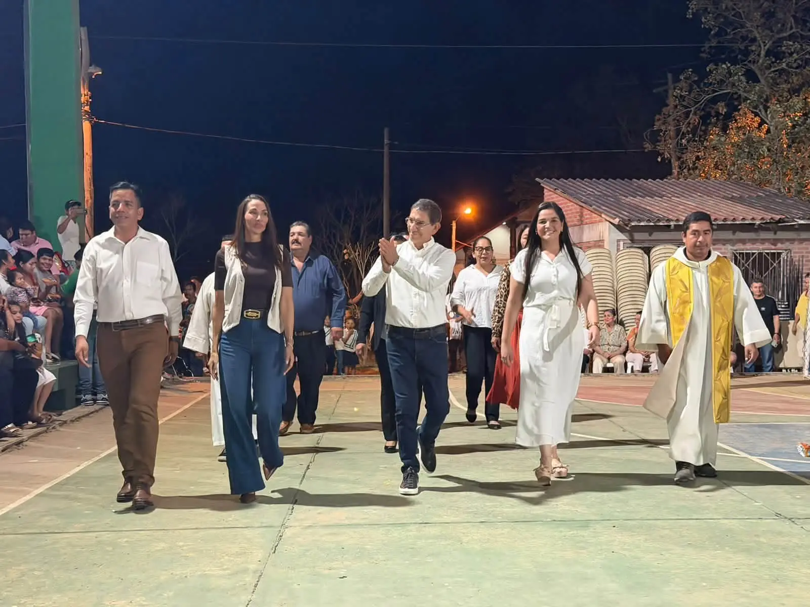 autoridades-participan-del-aniversario-146-de-tarumatu
