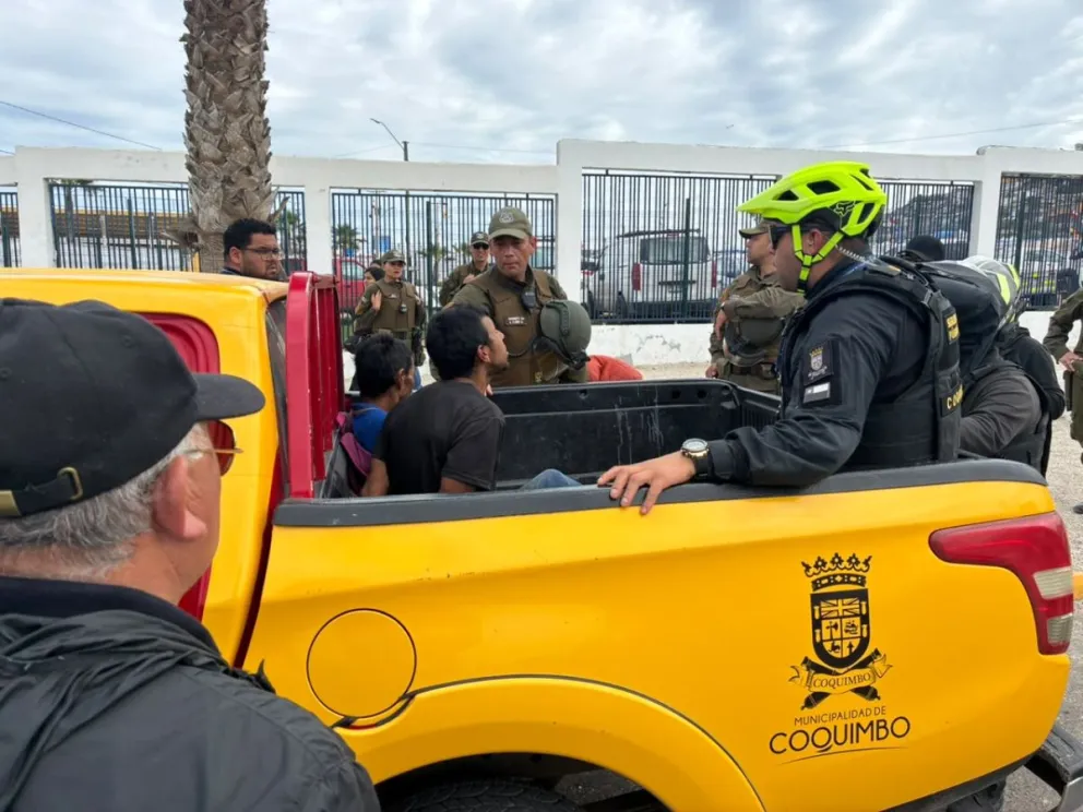 dos-detenidos-tras-ser-sorprendidos-danando-rejas-de-seguridad-en-la-pampilla