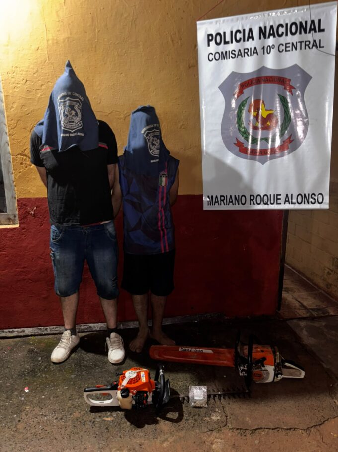 ho’a-dos-tipos-tras-robar-en-una-tienda-de-repuestos