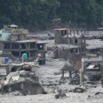a-25-dias-de-la-riada-del-himalaya,-nepal-suma-1451-fallecidos-y-5.800-desaparecidos
