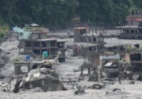 a-25-dias-de-la-riada-del-himalaya,-nepal-suma-1451-fallecidos-y-5.800-desaparecidos