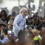 lula-apela-a-fa-clubes-de-artistas,-mira-eleitorado-fiel-e-aumenta-entrevistas-na-reta-final-da-campanha