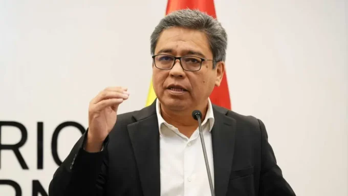 gobierno-dice-que-por-el-momento-no-se-tocara-el-precio-de-la-gasolina