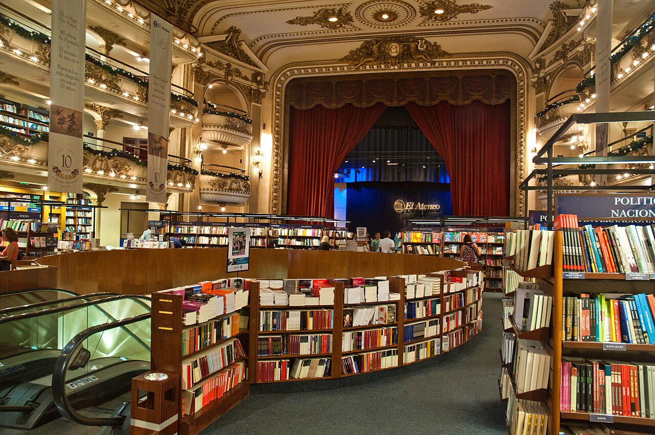 argentine-bookshops-declare-‘bookselling-emergency’ 