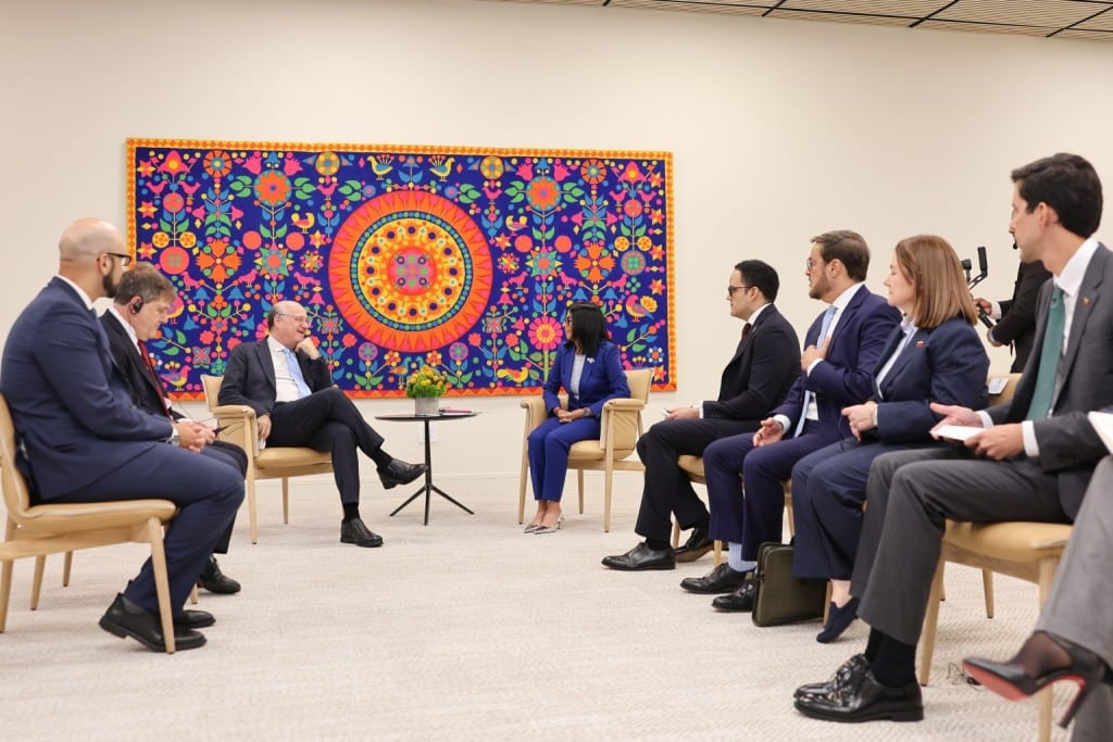 delcy-rodriguez-se-reune-con-el-presidente-del-bid-en-nueva-york