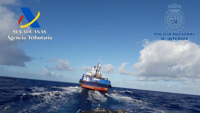 detuvieron-a-un-uruguayo-por-un-cargamento-de-mas-de-dos-mil-kilos-de-cocaina-en-vigo:-estaban-en-un-velero-de-bandera-polaca