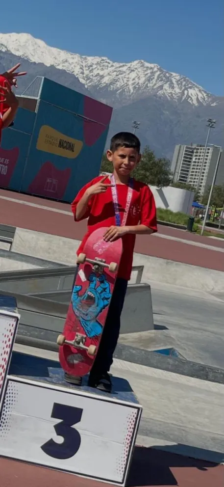 simon-godoy,-el-pequeno-gigante-del-skate-coquimbano