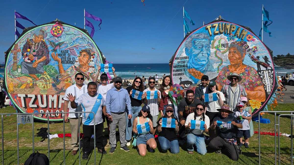 barriletes-gigantes-de-sumpango-participan-en-festival-de-australia