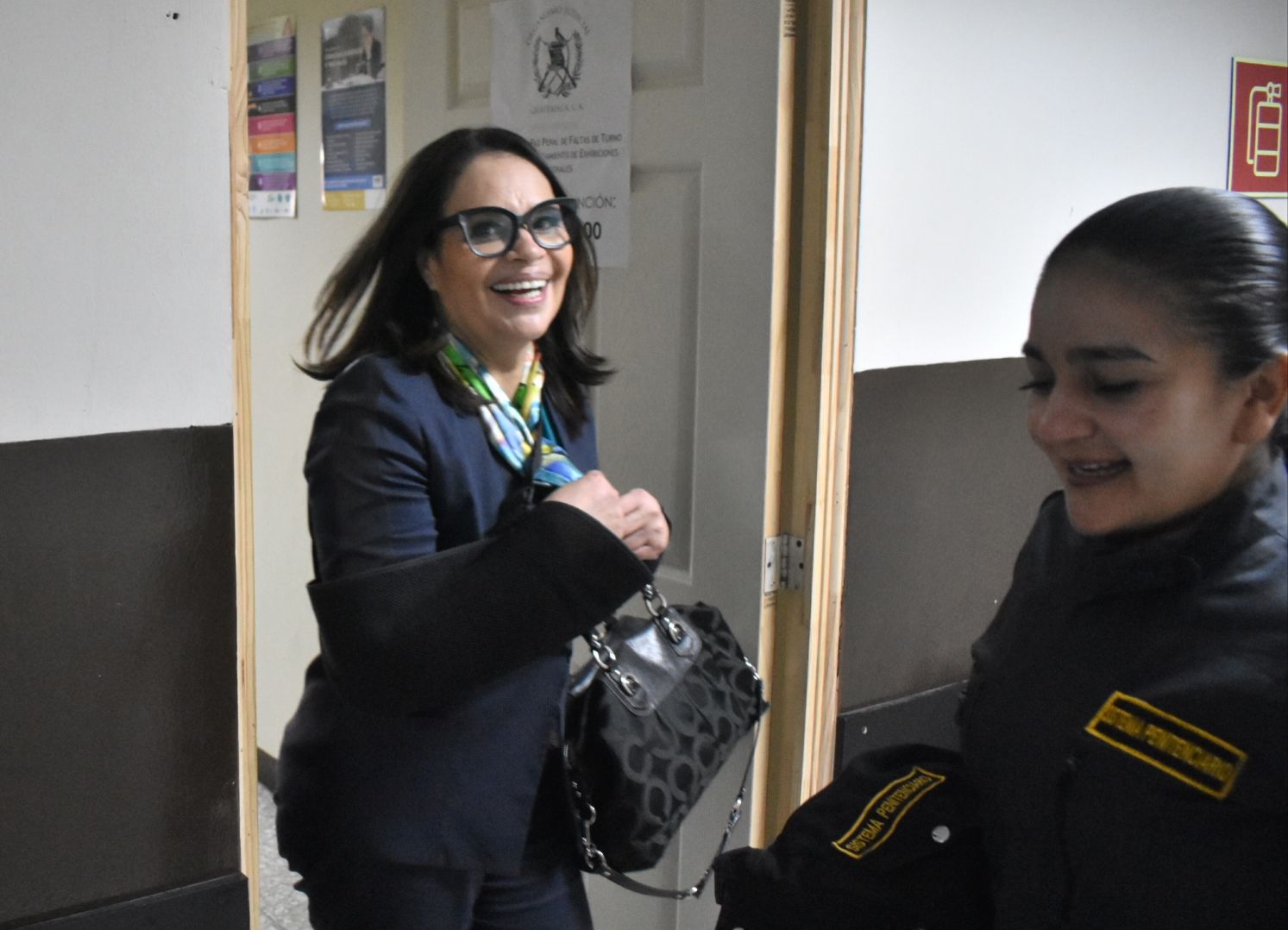 roxana-baldetti-obtiene-una-segunda-medida-sustitutiva-a-su-favor,-ahora-por-el-caso-agua-magica