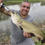 grandes-tarariras-en-el-rio-utis:-una-pesca-inolvidable-con-senuelos-y-mucha-accion