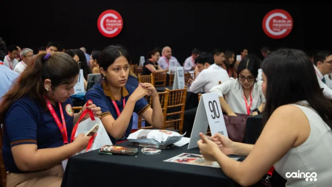 rueda-de-negocios-internacional-cierra-su-primer-dia-con-$us-36,8-millones-en-intenciones-comerciales