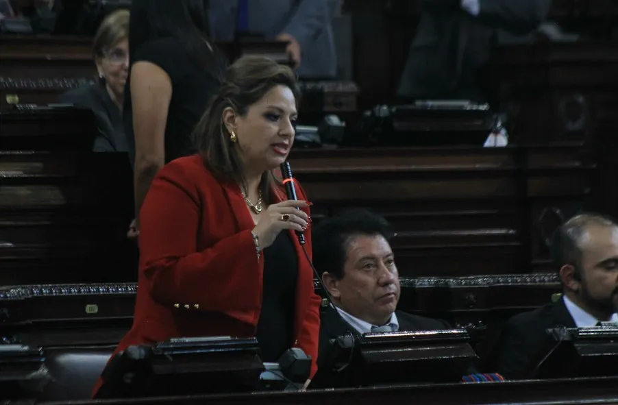 jovel-refuta-publicaciones-de-netcenters:-eran-reuniones-de-planificacion-con-hernandez-azmitia-y-la-caja-era-de-comida