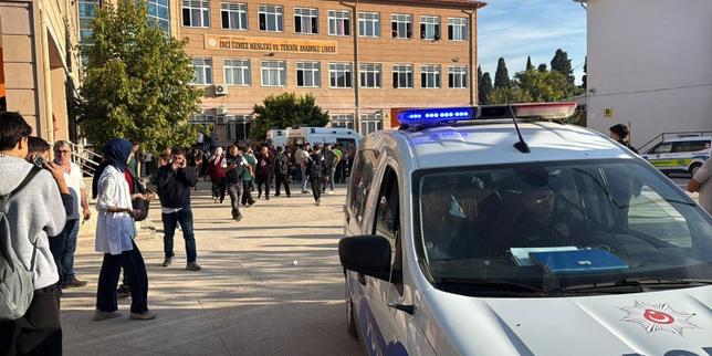 turquie :-au-moins-huit-blesses-a-la-suite-de-tirs-devant-une-ecole,-un suspect-interpelle