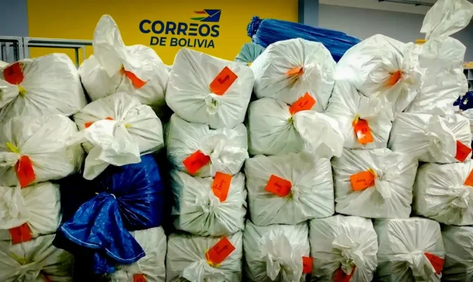 crece-el-comercio-electronico,-correos-de-bolivia-reporta-1-tonelada-de-carga-postal-internacional