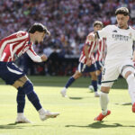 valverde-sufre-un-esguince-de-grado-3-tras-la-fuerte-entrada-en-el-derbi:-¿cuanto-tiempo-estara-de-baja?