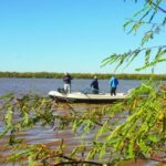 vuelve-la-pesca-al-rio-parana:-levantaron-la-veda-extraordinaria-entre-la-confluencia-y-los-cables