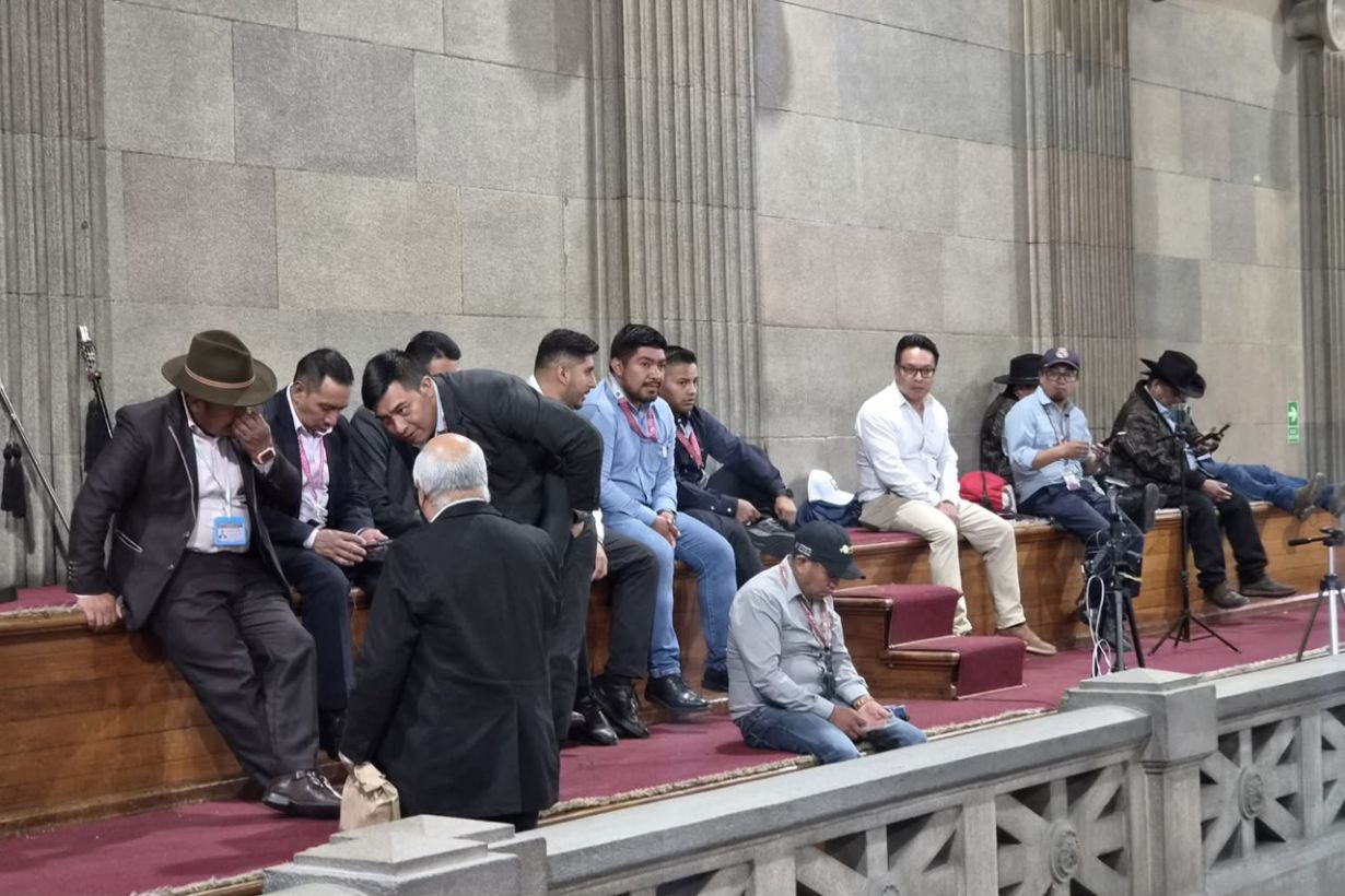 48-cantones-rechaza-nuevo-subsidio-a-combustibles-y-anuncia-vigilancia-de-sesion-del-congreso