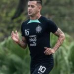 presi-de-olimpia-dio-su-respaldo-a-derlis-gonzalez-y-conto-como-le-estan-pagando