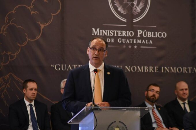 fiscal-federal-de-ee-uu.-resalta-cooperacion-con-guatemala-en-combate-al-narcotrafico-y-los-huistas