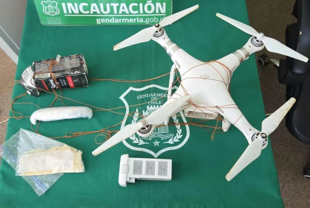 interceptan-dron-que-transportaba-pasta-base-y-cocaina-hacia-carcel-de-la-serena