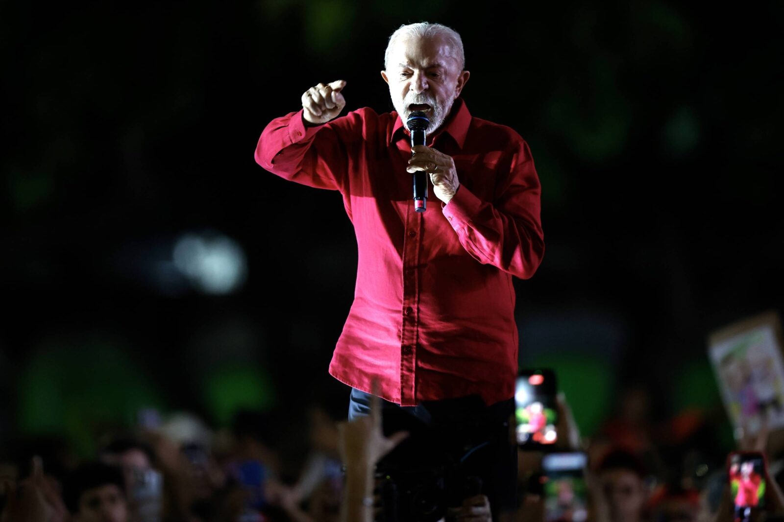 lula-diz-ter-decidido-acabar-com-as-bets-e-afirma-que-futebol-devera-se-readaptar